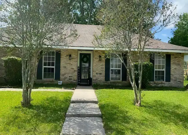 Property at 38043 Mistletoe St, Gonzales, LA, 70737, 4 beds, 2.5 baths, [object Object]