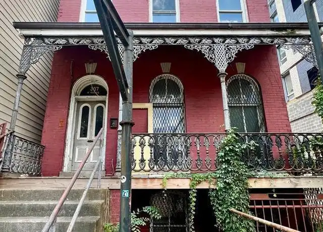 Property at 307 W Grace St Unit 1, Richmond, VA, 23220, 3 beds, 3 baths, [object Object]