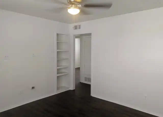 Property at 101 Meggs St, Copperas Cove, TX, 76522, 2 beds, 1 bath, [object Object]