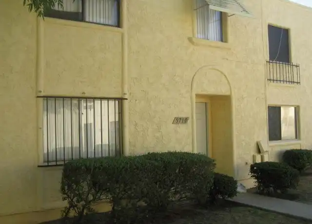 Property at 5710 N 43rd Ln, Glendale, AZ, 85301, 4 beds, 2 baths, [object Object]
