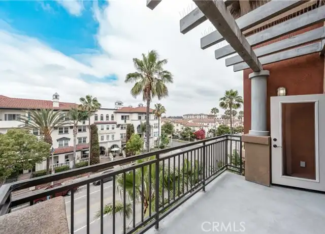 Property at 6020 Seabluff Dr #421, Playa Vista, CA, 90094, 1 bed, 1 bath, [object Object]