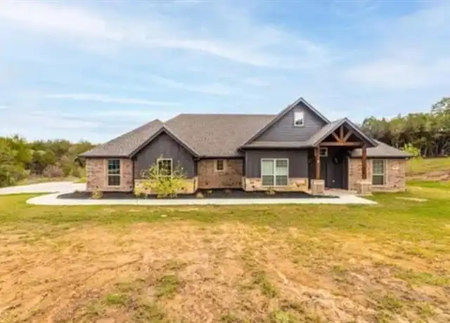 Property at 136 Cottongame Rd, Weatherford, TX, 76088, 3 beds, 2 baths, [object Object]