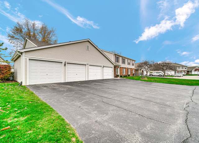 Photo of 342 Mulberry Ct Unit A1, Bartlett, IL 60103