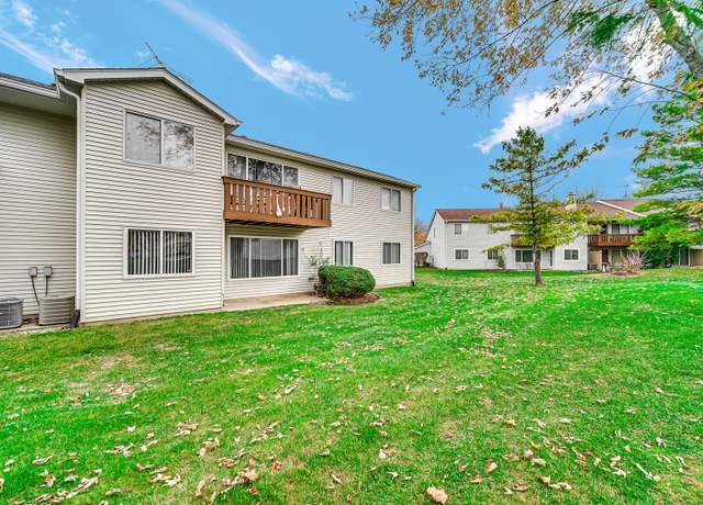 Photo of 342 Mulberry Ct Unit A1, Bartlett, IL 60103