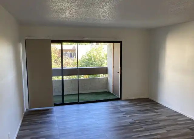 Property at 600 W 3rd St, Santa Ana, CA, 92701, 2 beds, 1 bath, [object Object]
