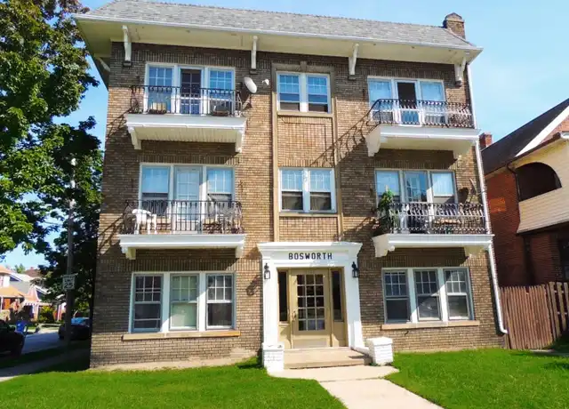 Property at 3537 Bosworth Rd Unit 3-R, Cleveland, OH, 44111, 2 beds, 1 bath, [object Object]