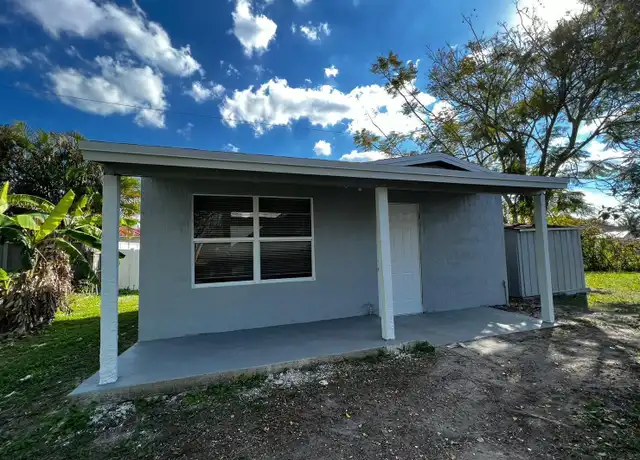 Property at 380 SW Grimaldo Ter Unit B, Port St. Lucie, FL, 34984, 1 bed, 1 bath, [object Object]