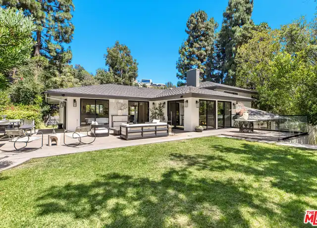Property at 811 N Norman Pl, Los Angeles, CA, 90049, 5 beds, 4.5 baths, [object Object]