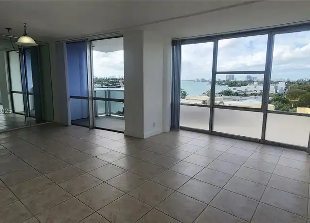 Property at 900 Bay Dr #521, Miami Beach, FL, 33141, 1 bed, 1.5 baths, [object Object]
