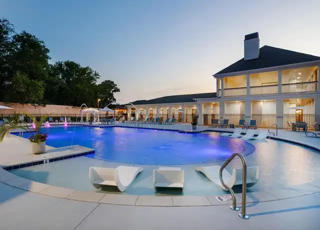 Property at Reunion Township Apartments - 550 Old Laguardo Rd W, Mt. Juliet, TN, 37122, 1-2 bed, 1-2 bath, [object Object]