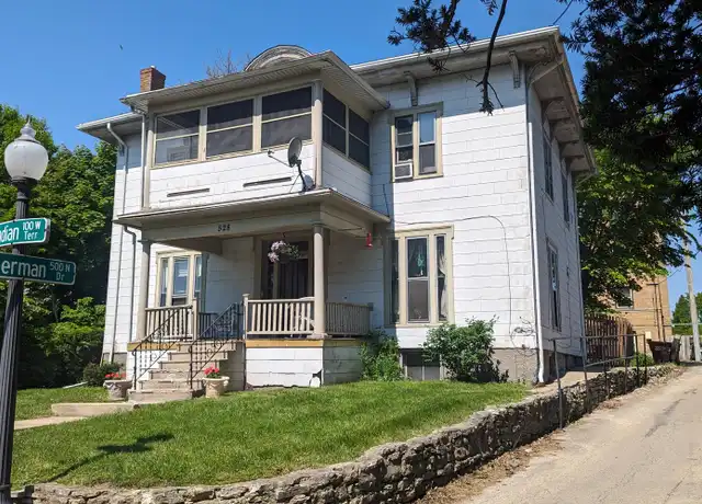 Property at 528 Indian Ter Unit 2S, Rockford, IL, 61103, 1 bed, 1 bath, [object Object]