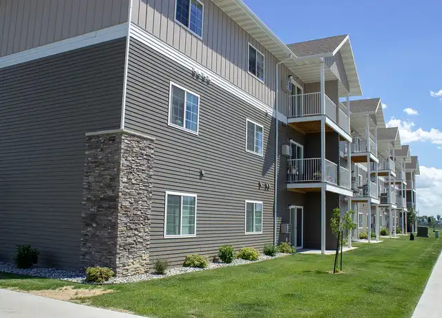 Property at Westdale Apartments - 1891 17th Ave N, Wahpeton, ND, 58075, 1-3 bed, 1-2 bath, [object Object]