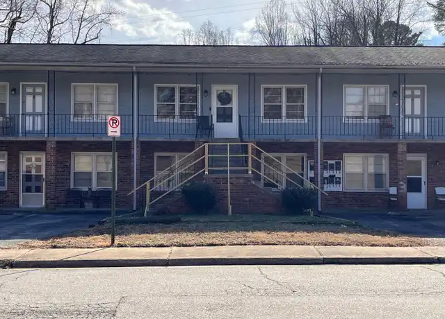 Property at 119 Woodview Dr Apt 9, Danville, VA, 24540, 2 beds, 1 bath, [object Object]
