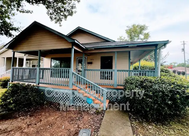 Property at 1660 Avenue D, Birmingham, AL, 35218, 4 beds, 2 baths, [object Object]