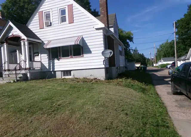 Property at 1218 N 19th Ave E, Duluth, MN, 55812, 3 beds, 1.5 baths, [object Object]