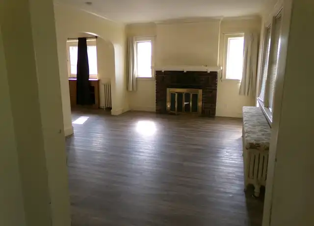 Property at 1218 N 19th Ave E, Duluth, MN, 55812, 3 beds, 1.5 baths, [object Object]