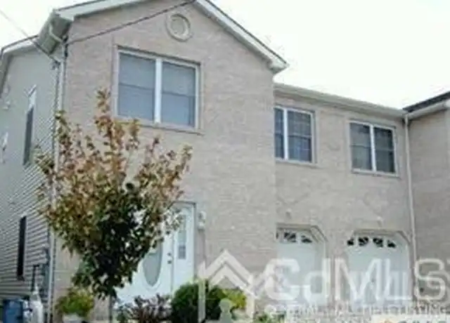 Property at 22 N Whittier St Unit B, Carteret, NJ, 07008, 4 beds, 2.5 baths, [object Object]