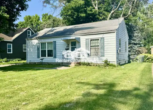 Property at 2014 55th St, Des Moines, IA, 50310, 2 beds, 1 bath, [object Object]