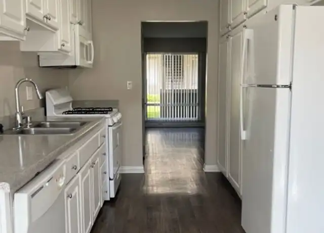 Property at 13922 Tustin East Dr Unit S089, Tustin, CA, 92780, 1 bed, 1 bath, [object Object]