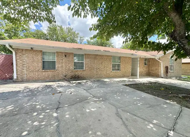 Property at 1904 Hill St, Killeen, TX, 76543, 3 beds, 2 baths, [object Object]