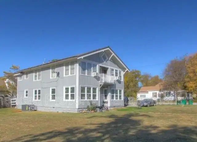 Property at 502 S Walnut St Unit 2, Sapulpa, OK, 74066, 1 bed, 1 bath, [object Object]