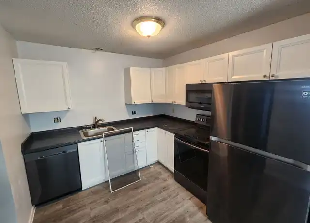 Property at 7190 Central Ave NE Unit 4, Minneapolis, MN, 55432, 1 bed, 1 bath, [object Object]