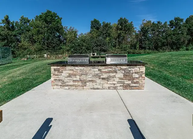 Photo of 1906 River Ridge Dr, Asheville, NC 28803