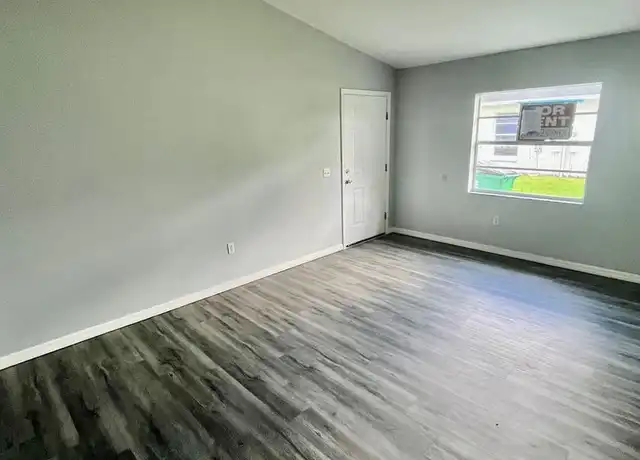 Property at 38645 Rose Ln, Zephyrhills, FL, 33542, 2 beds, 1 bath, [object Object]
