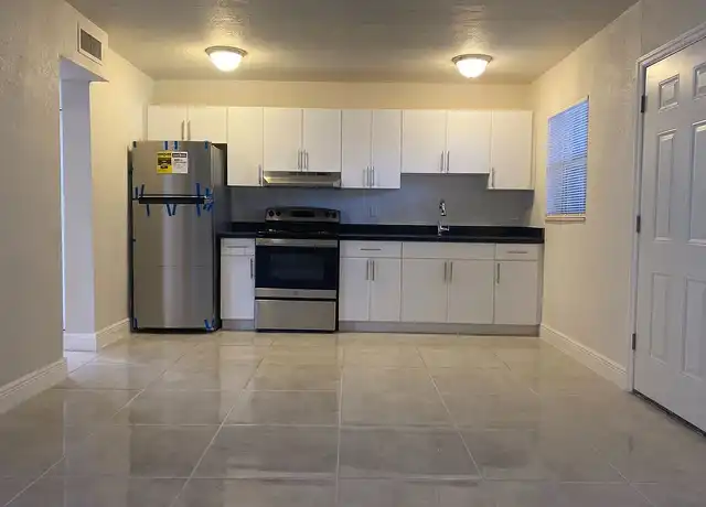 Property at 1600 NW 7th Ct, Miami, FL, 33136, 1 bed, 1 bath, [object Object]