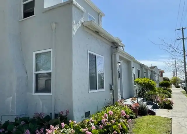 Property at 2601 Sacramento St Unit 2601, Berkeley, CA, 94702, 3 beds, 2 baths, [object Object]