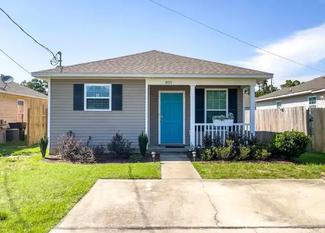 Property at 8921 Camshire Cir, Pensacola, FL, 32507, 3 beds, 2 baths, [object Object]