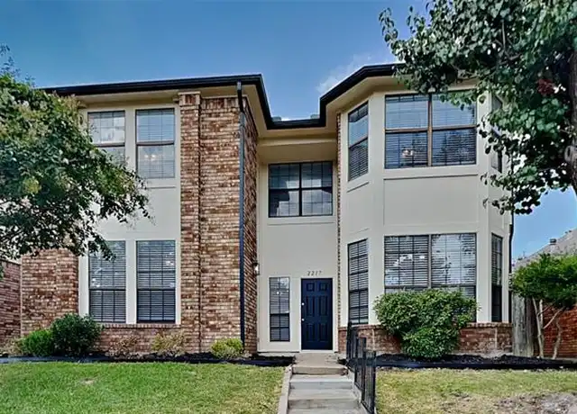 Property at 2217 Greenview Dr, Carrollton, TX, 75010, 3 beds, 2.5 baths, [object Object]