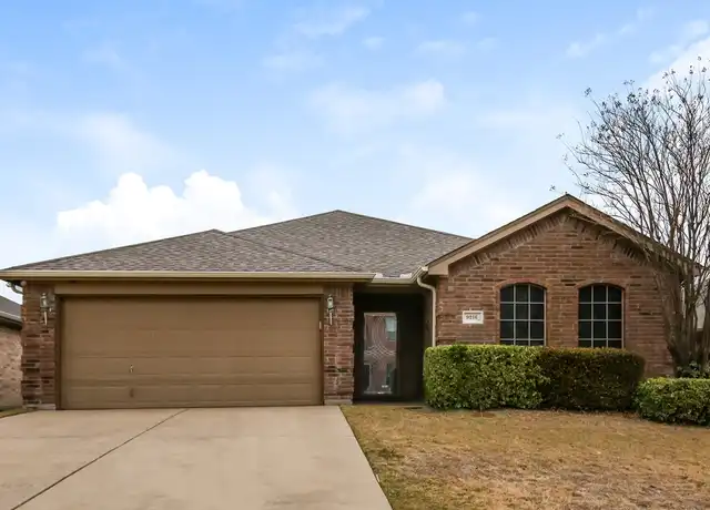 Property at 9216 Jason Dr, Fort Worth, TX, 76108, 3 beds, 2 baths, [object Object]