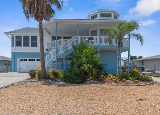 Property at 13521 Stacey Dr, Hudson, FL, 34667, 6 beds, 3 baths, [object Object]
