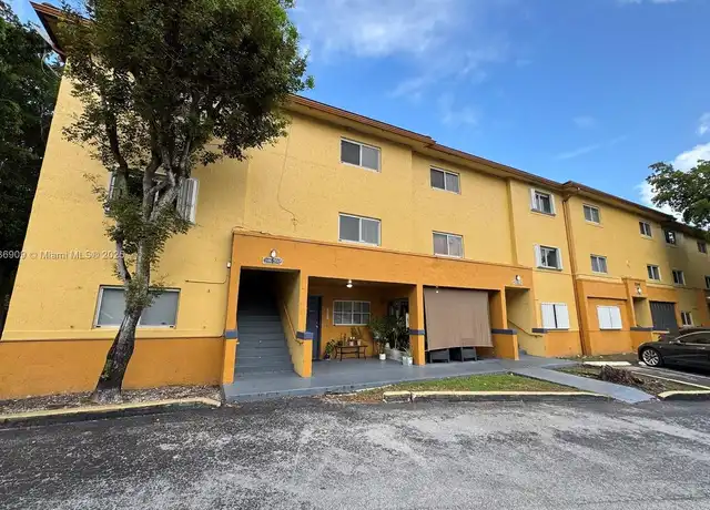 Property at 8249 SW 149th Ct Unit 6201-6201, Miami, FL, 33193, 1 bed, 2 baths, [object Object]