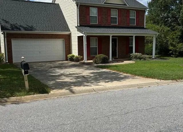 Property at 2 Bramford Way, Simpsonville, SC, 29680, 3 beds, 2.5 baths, [object Object]