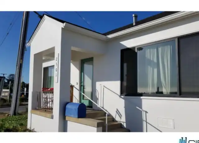 Property at 2501 E Cliff Dr, Santa Cruz, CA, 95062, 2 beds, 1 bath, [object Object]