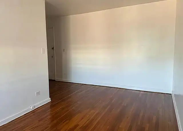 Property at 3727 86th St, Jackson Heights, NY, 11372, 1 bed, 1 bath, [object Object]