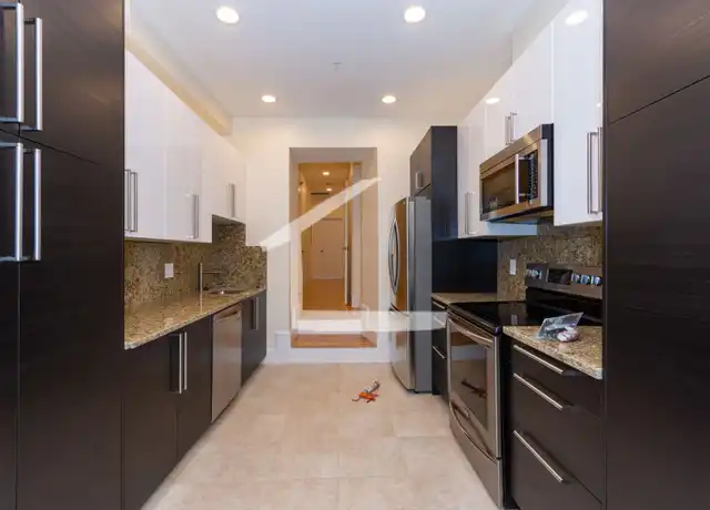 Property at 1020 Commonwealth Ave, Boston, MA, 02215, 4 beds, 3 baths, [object Object]