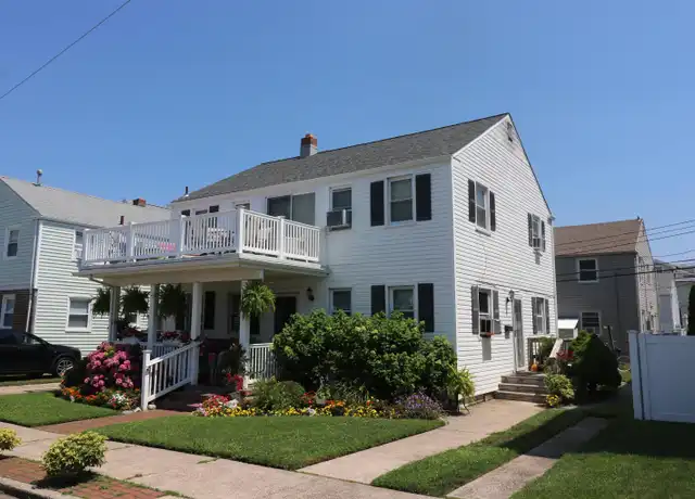 Property at 309 N Harding Ave Unit A, Margate City, NJ, 08402, 2 beds, 1 bath, [object Object]