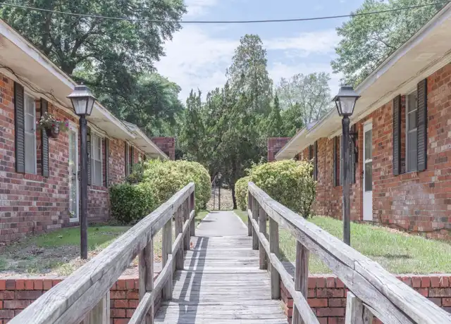 Property at 941 Meigs St Unit 2, Augusta, GA, 30904, 2 beds, 1 bath, [object Object]