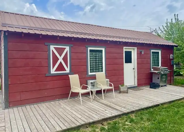 Property at 2 N 3145 E, Idaho Falls, ID, 83402, 1 bed, 1 bath, [object Object]