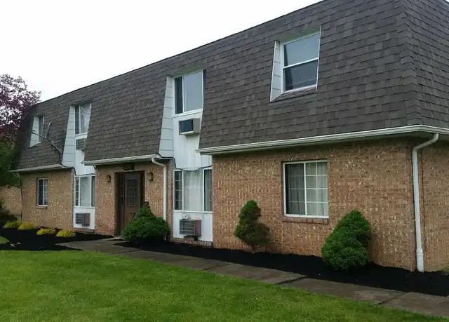 Property at 186 Washington Blvd, Youngstown, OH, 44512, 2 beds, 1 bath, [object Object]
