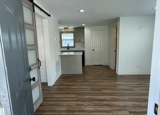 Property at 1026 Kern St, Houston, TX, 77009, 1 bed, 1 bath, [object Object]