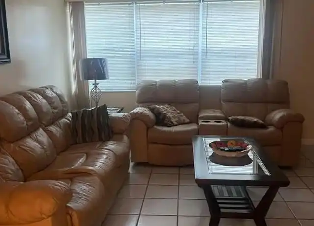 Property at 221 SE 9th Ave, Pompano Beach, FL, 33060, 2 beds, 2 baths, [object Object]