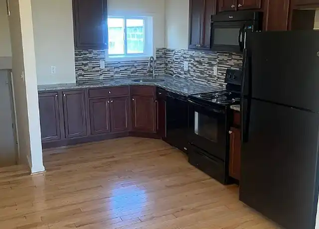 Property at 200 N Carey St Unit 3, Baltimore, MD, 21223, 2 beds, 1 bath, [object Object]