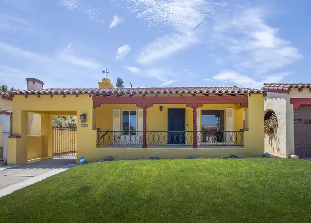Property at 3220 W 78th Pl, Los Angeles, CA, 90043, 2 beds, 1 bath, [object Object]