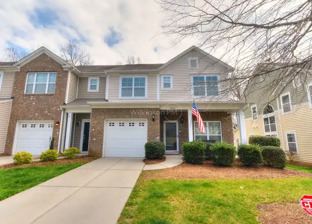 Property at 4563 Craigmoss Ln, Charlotte, NC, 28278, 3 beds, 2.5 baths, [object Object]