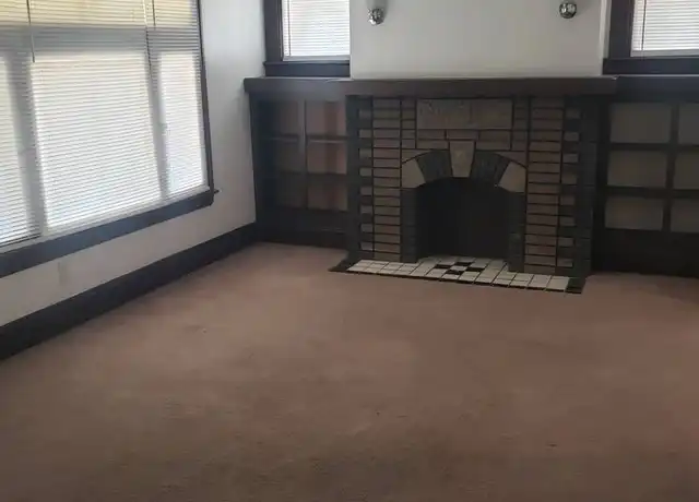 Property at 9917 Mount Auburn Ave Unit DN Unit, Cleveland, OH, 44104, 2 beds, 1 bath, [object Object]