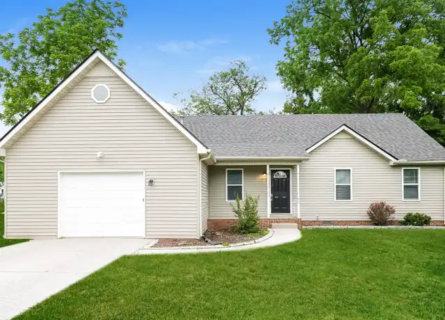 Property at 638 Courtland St, Murfreesboro, TN, 37130, 3 beds, 2 baths, [object Object]